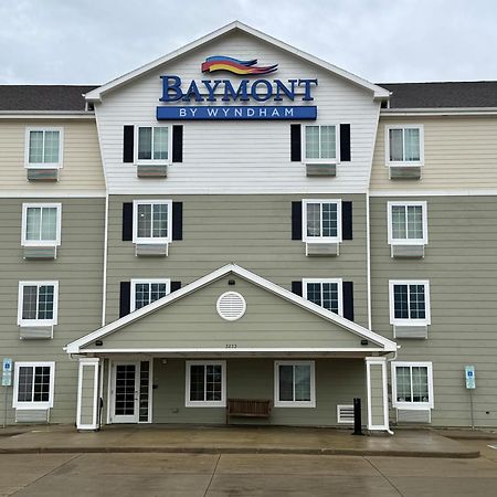 Baymont By Wyndham Dickinson酒店 外观 照片
